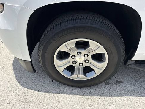 Used 2020 Chevrolet Tahoe LS RWD image 10
