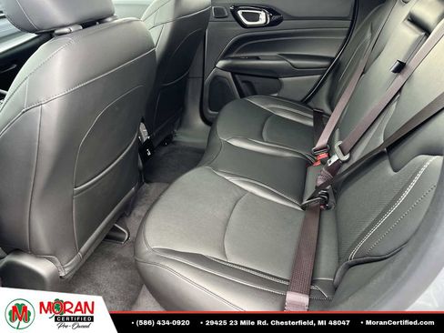 Used 2023 Jeep Compass High Altitude AWD/4WD image 13