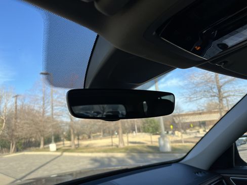 Certified 2025 Volkswagen Atlas SE w/ Panoramic Sunroof Package image 25