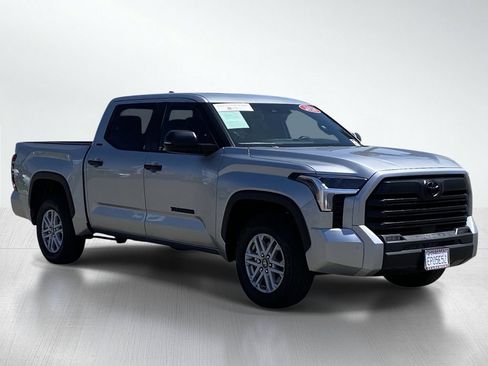 Certified 2026 Toyota Tundra SR5 w/ SR5 Convenience Package RWD image 12