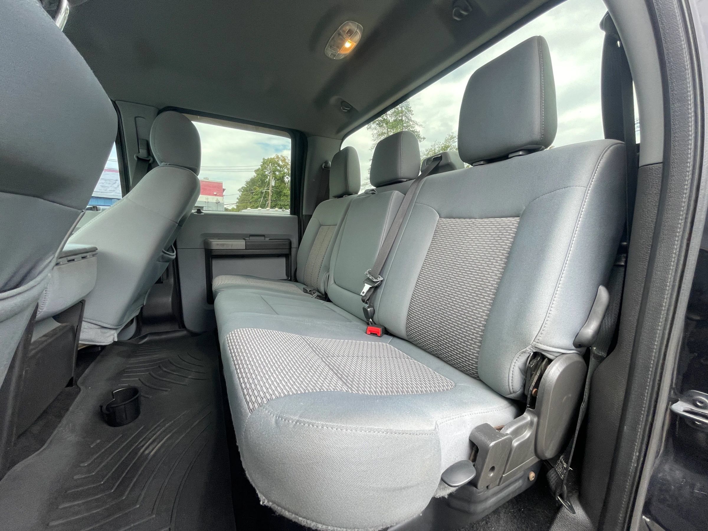 Used 2012 Ford F250 XLT w/ Snow Plow Prep Pkg AWD/4WD image 21