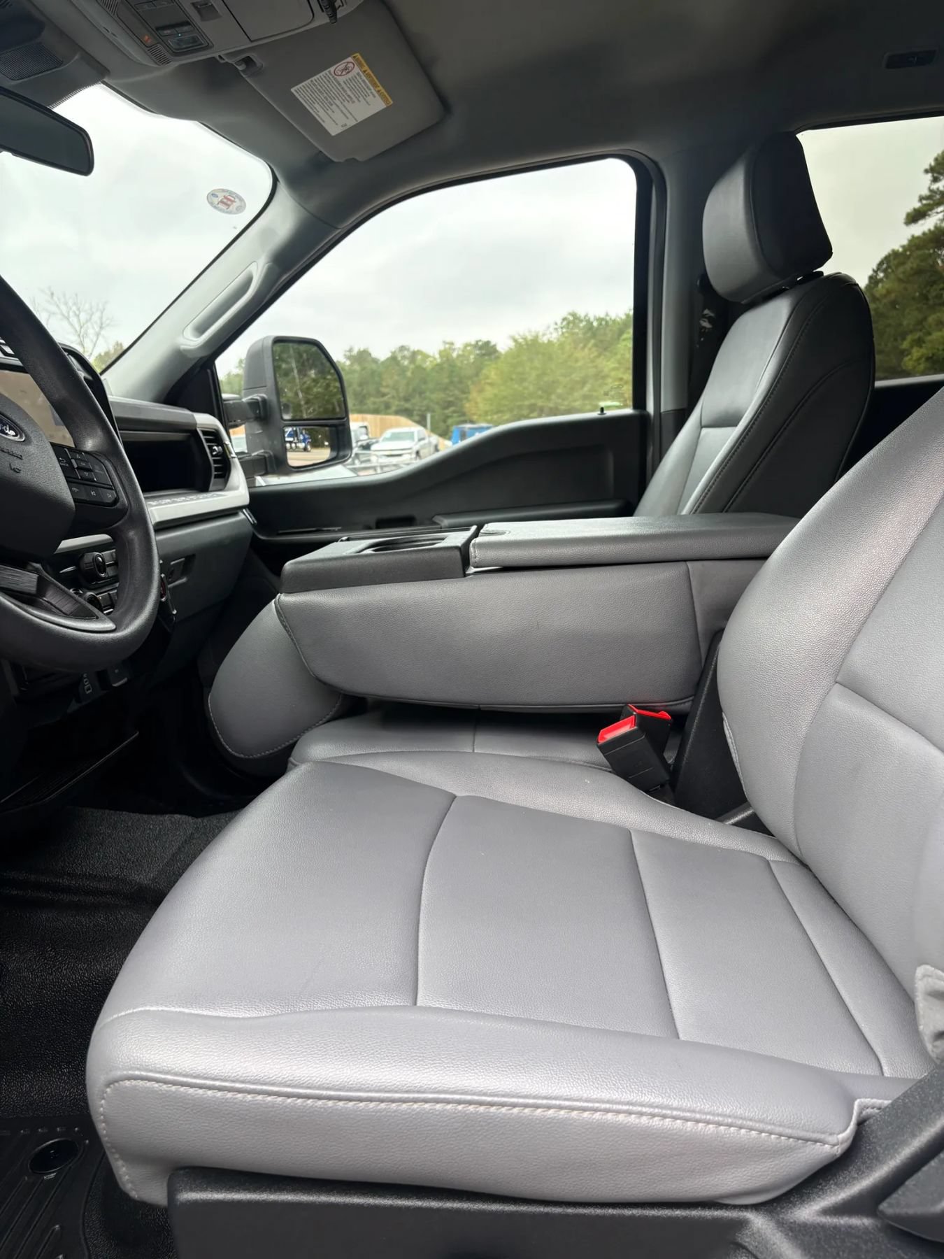 Used 2025 Ford F250 XL w/ XL Chrome Package AWD/4WD image 13