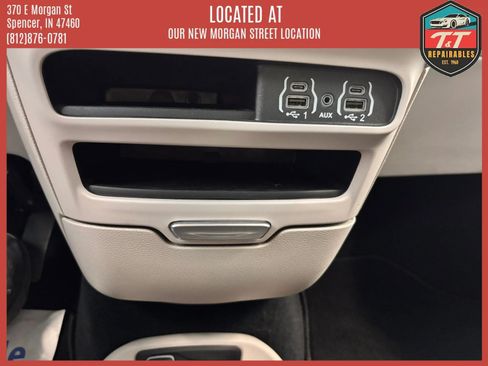 Used 2024 Chrysler Pacifica Touring-L FWD image 69