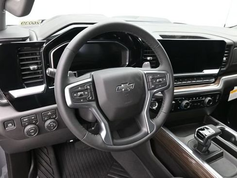 New 2026 Chevrolet Silverado 1500 LT Trail Boss w/ Convenience Package II AWD/4WD image 19