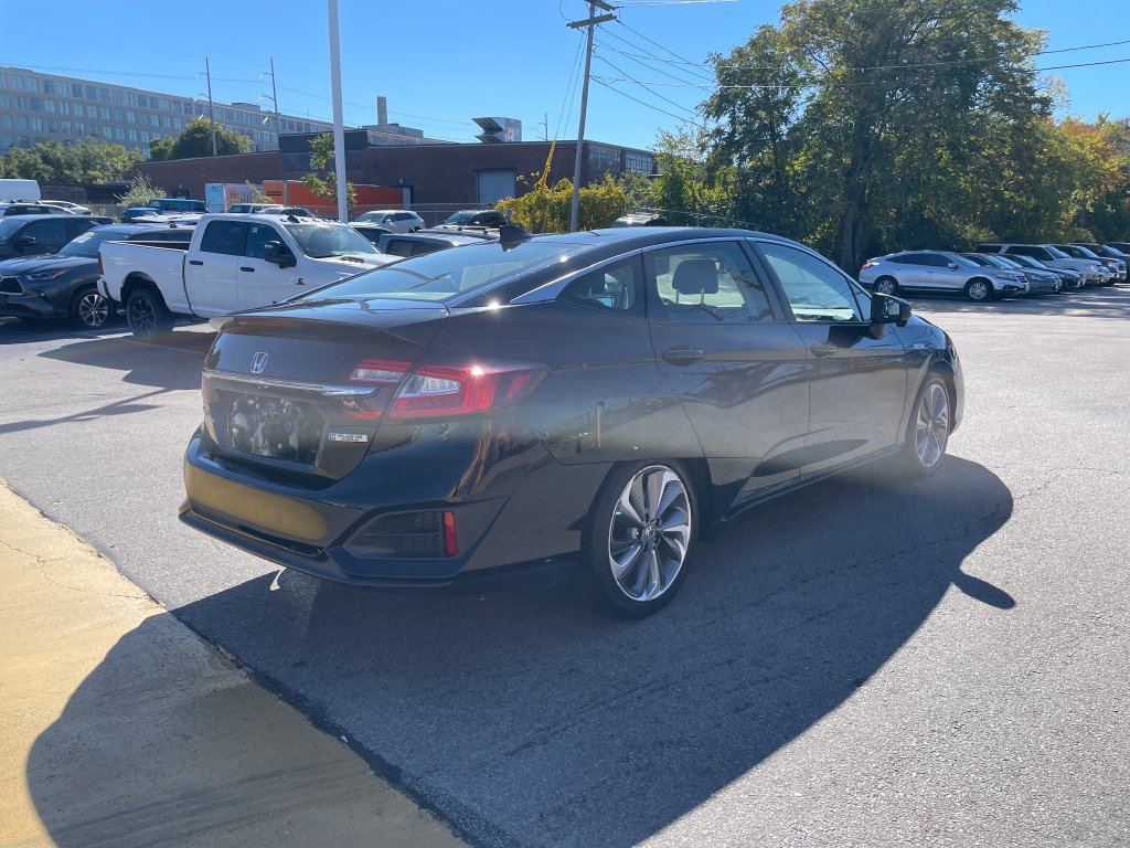 Used 2018 Honda Clarity Plug-In Hybrid image 5