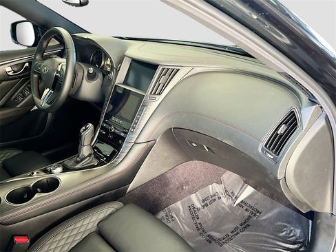 Used 2024 INFINITI Q50 Red Sport 400 w/ Black Opal Edition image 31