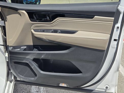 Certified 2024 Honda Odyssey Elite image 27