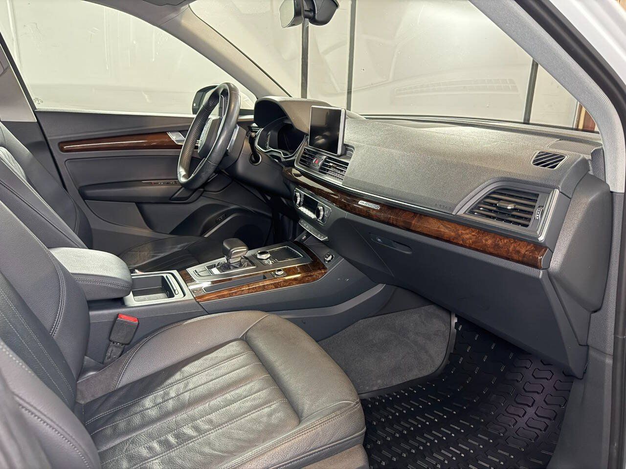Used 2018 Audi Q5 2.0T Premium AWD/4WD image 8