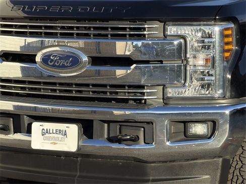 Used 2018 Ford F250 Lariat image 7