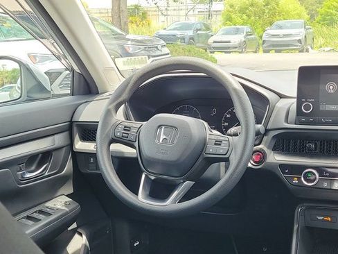 Certified 2025 Honda CR-V EX image 3
