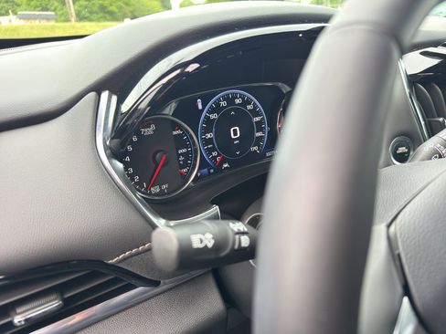 Used 2023 Chevrolet Traverse High Country w/ LPO, 'HIT The Road' Package AWD/4WD image 10