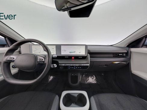 Used 2024 Hyundai Ioniq 5 SEL RWD image 24