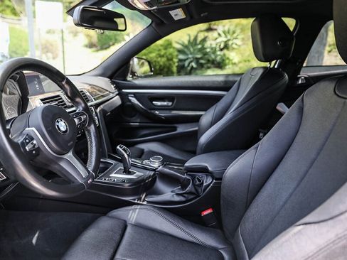 Used 2019 BMW 430i Coupe w/ M Sport Package RWD image 21