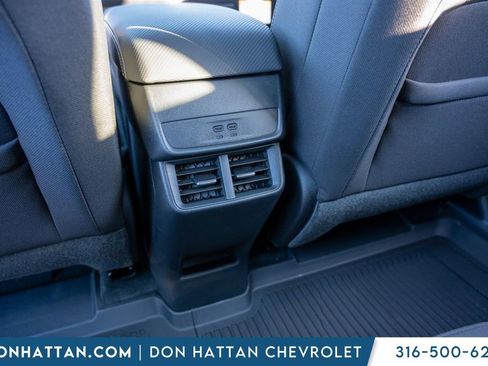 New 2026 Chevrolet Equinox LT image 24