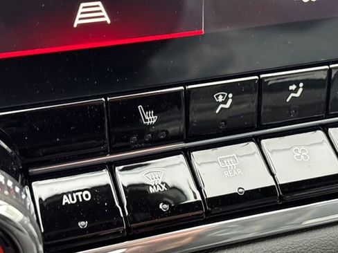 New 2026 GMC Canyon Elevation w/ Convenience Package image 11