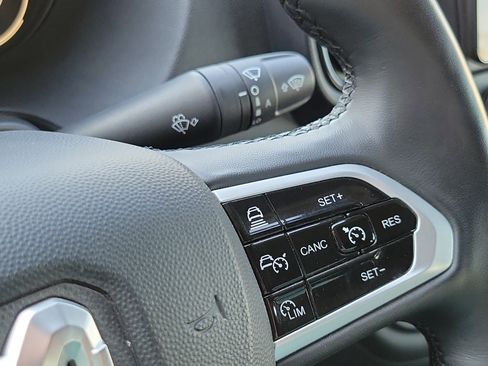 Used 2024 RAM ProMaster 3500 image 12