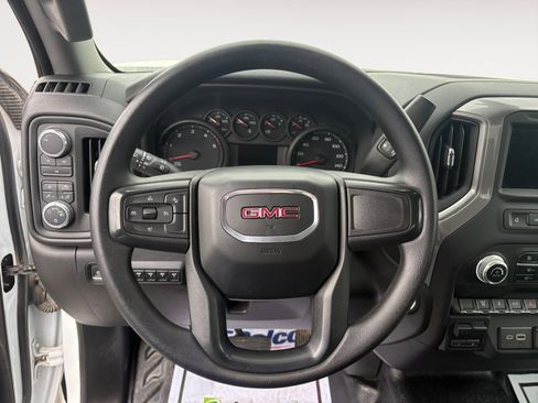 Used 2024 GMC Sierra 3500 Pro w/ Convenience Package image 13