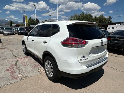 Used 2016 Nissan Rogue S w/ Appearance Package AWD/4WD image 5
