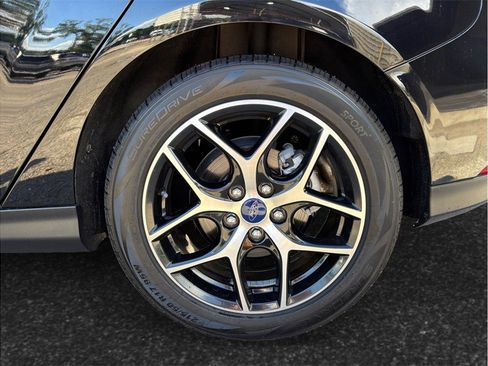 Used 2017 Ford Focus SEL FWD image 13