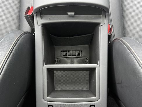 Used 2023 Hyundai Santa Fe Limited AWD/4WD image 38