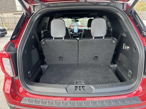 Used 2024 Ford Explorer ST w/ Equipment Group 401A AWD/4WD image 8