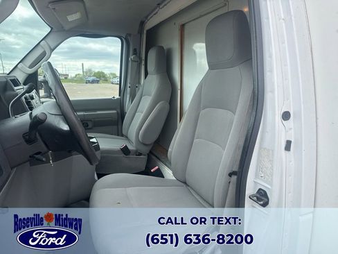 Used 2011 Ford E-350 and Econoline 350 Super Duty w/ Payload Pkg RWD image 12