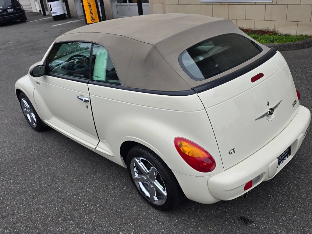 Used 2005 Chrysler PT Cruiser GT FWD image 25