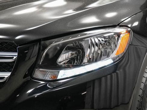 Used 2016 Mercedes-Benz GLC 300 image 6