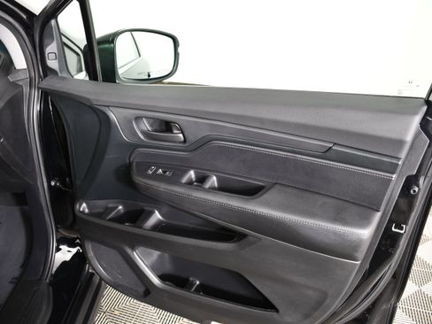 Certified 2024 Honda Odyssey EX-L image 39