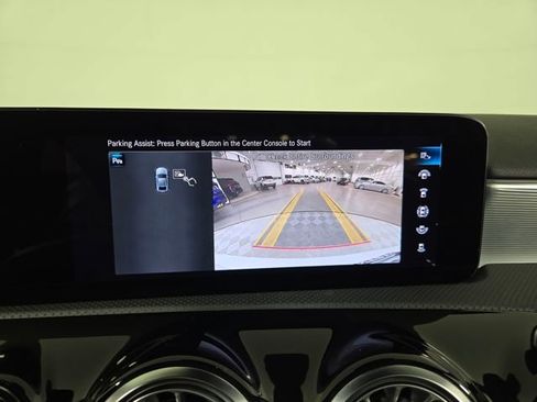 Used 2022 Mercedes-Benz A 220 4MATIC image 35