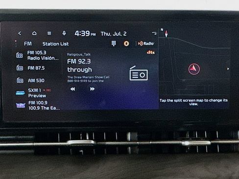 Used 2024 Kia Carnival EX FWD image 16