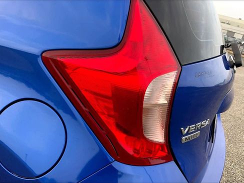 Used 2017 Nissan Versa Note SV w/ SV Appearance Package image 27