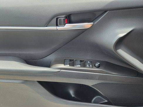 Used 2024 Toyota Camry SE FWD image 26