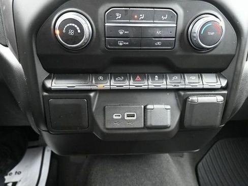 Used 2022 Chevrolet Silverado 1500 Custom w/ Safety Confidence Package RWD image 45