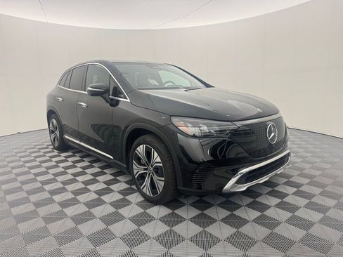 Used 2025 Mercedes-Benz EQE 350+ 4MATIC SUV image 3