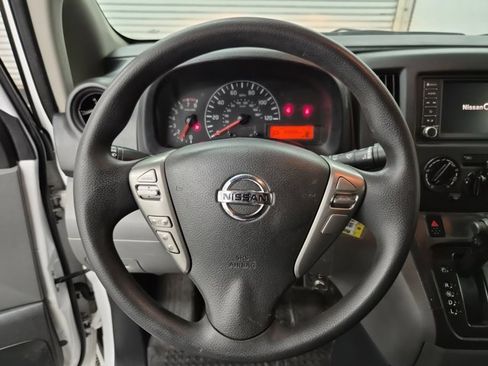 Used 2021 Nissan NV200 S w/ Back Door Glass Package image 23