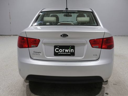Used 2013 Kia Forte EX w/ Premium Pkg FWD image 11