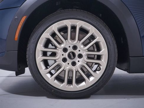 New 2026 MINI Cooper S image 2