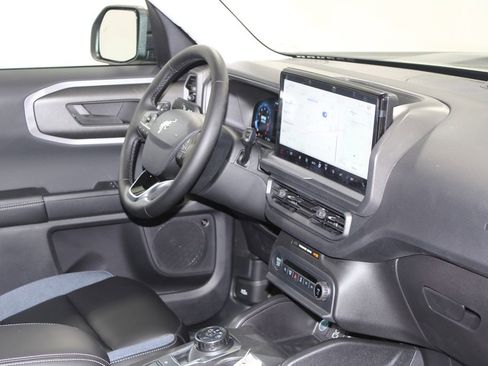 New 2025 Ford Bronco Sport Outer Banks w/ Outer Banks Tech Package+ AWD/4WD image 28