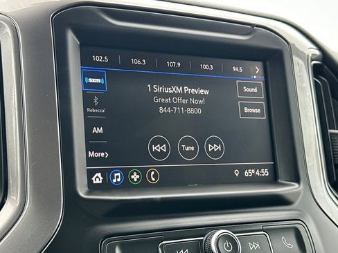 Used 2020 Chevrolet Silverado 1500 Custom w/ Custom Value Package image 17