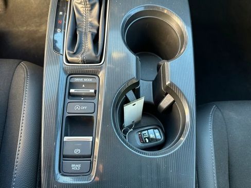 Used 2025 Honda Civic Sport image 30