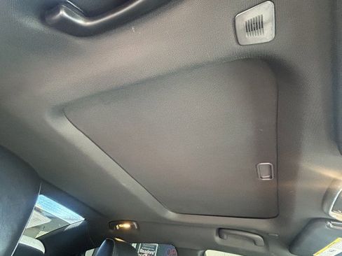 Used 2018 Dodge Charger R/T image 23