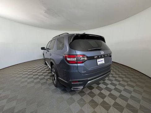 New 2026 Honda Pilot Touring image 13
