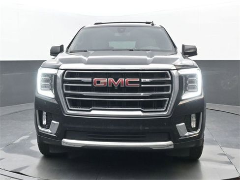 Used 2021 GMC Yukon SLT w/ SLT Premium Package image 5