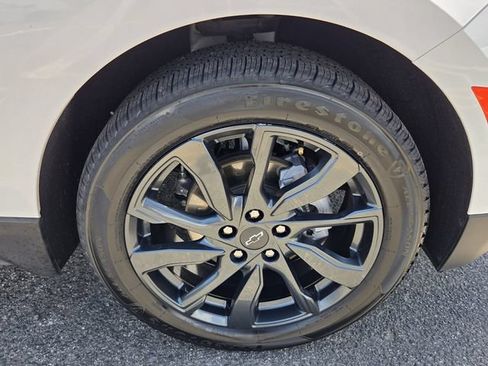 Used 2023 Chevrolet Equinox RS FWD image 8