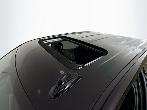 Used 2020 Chevrolet Silverado 1500 High Country image 20