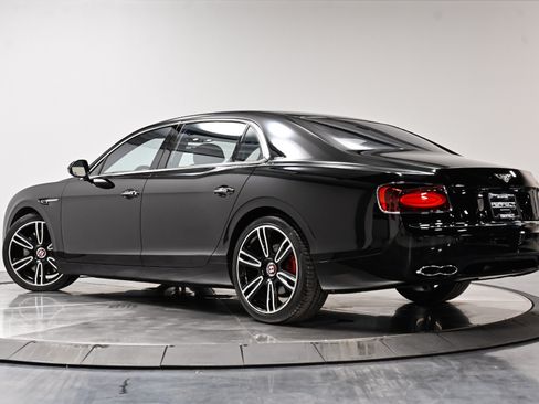 Used 2017 Bentley Flying Spur S V8 AWD/4WD image 31