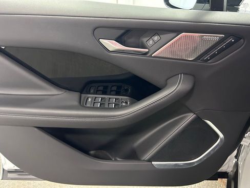 Used 2023 Jaguar I-PACE HSE image 4