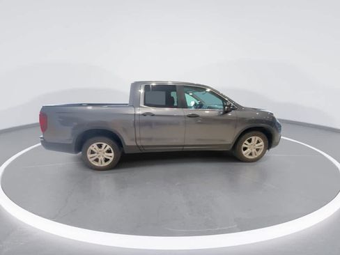 Used 2017 Honda Ridgeline RT image 9