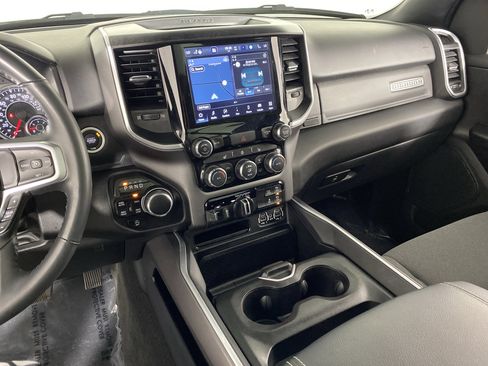 Used 2022 RAM 1500 Big Horn AWD/4WD image 29